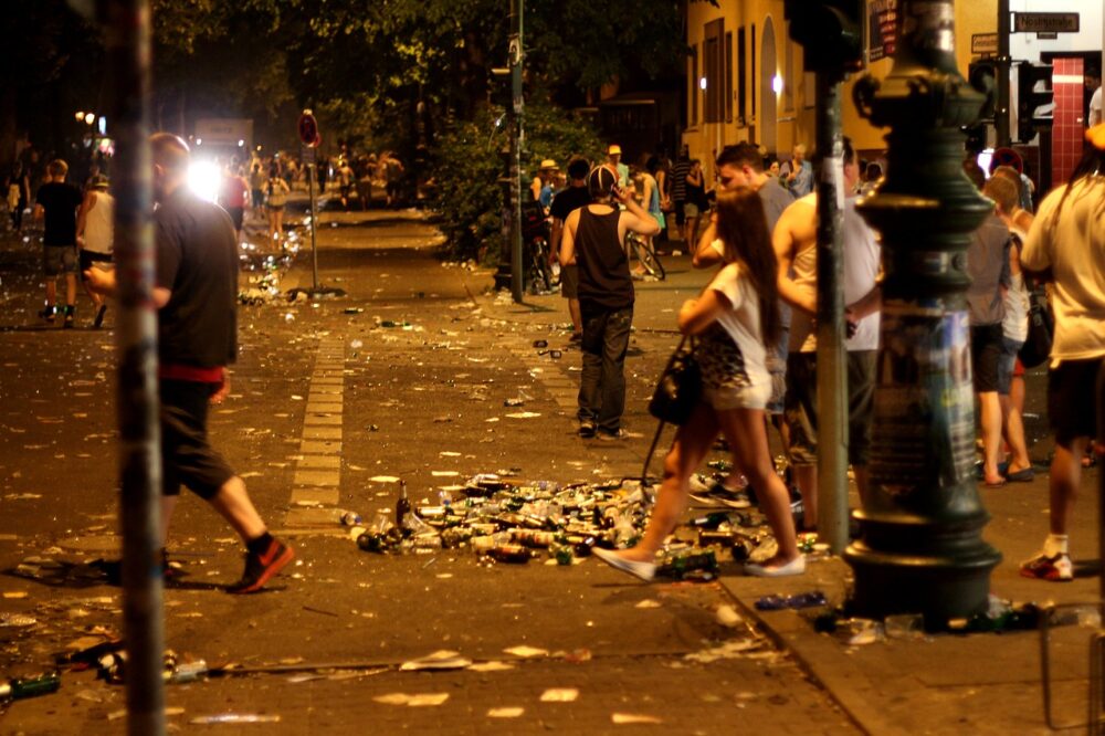 A photo of people heading home from the bar, used with permission by TiltMN